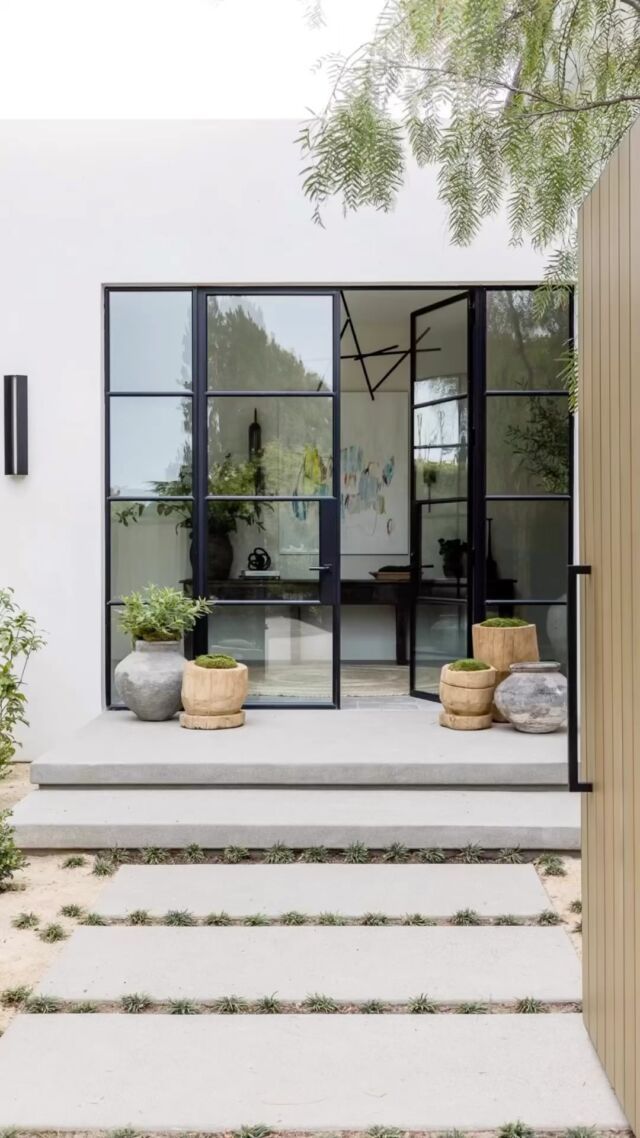 ประตูบ้านภายในแบบโมเดิร์น อลูม - Interior Design Grid บทวิจารณ์และราคา